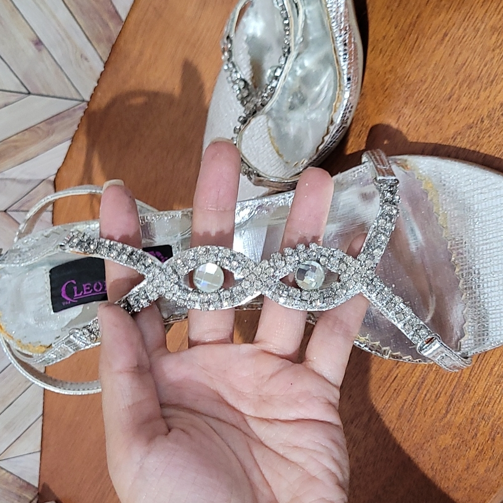 CLEOPATRA Silver Rhinestones Embedded 4 inch Strappy Heels Size 6.5 - Picture 8 of 9